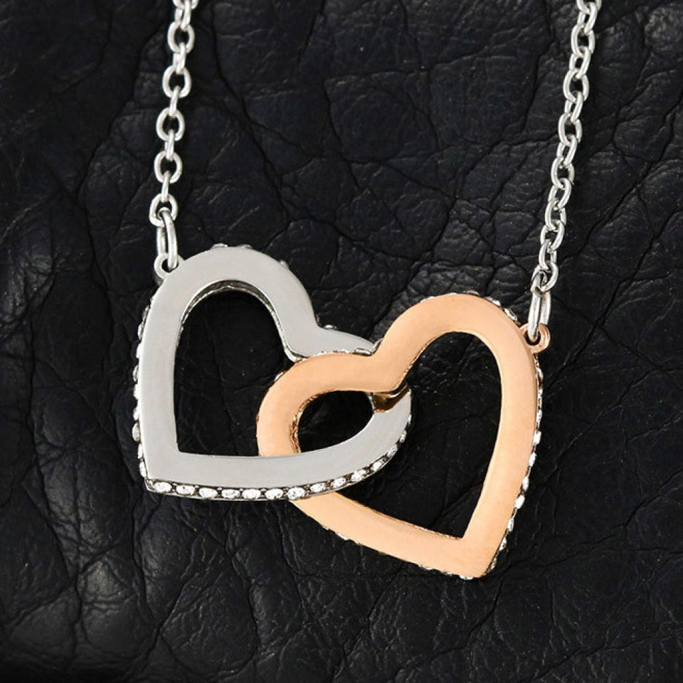 To The Woman Who Raised Me-Jewelry-Interlocking Heart Necklace-5-Chic Pop